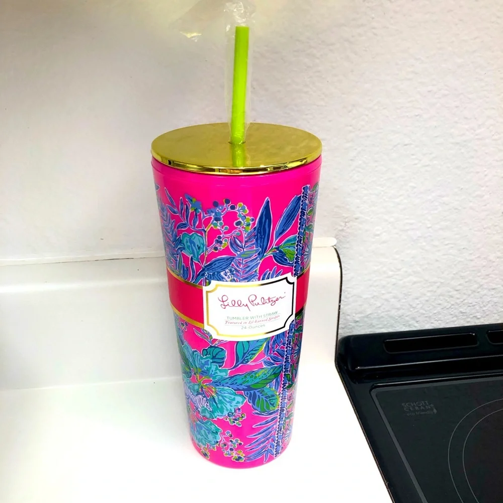 Lilly Pulitzer Shell Me Something Good 24 oz Tumbler with Straw NWT